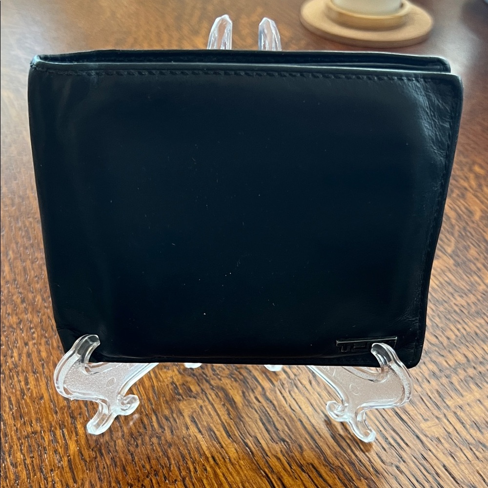 Tumi Black Men's Wallet
